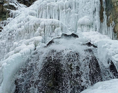 Зимний камышлинский водопад+ этноэкскурсия в аиле с горловым пением
